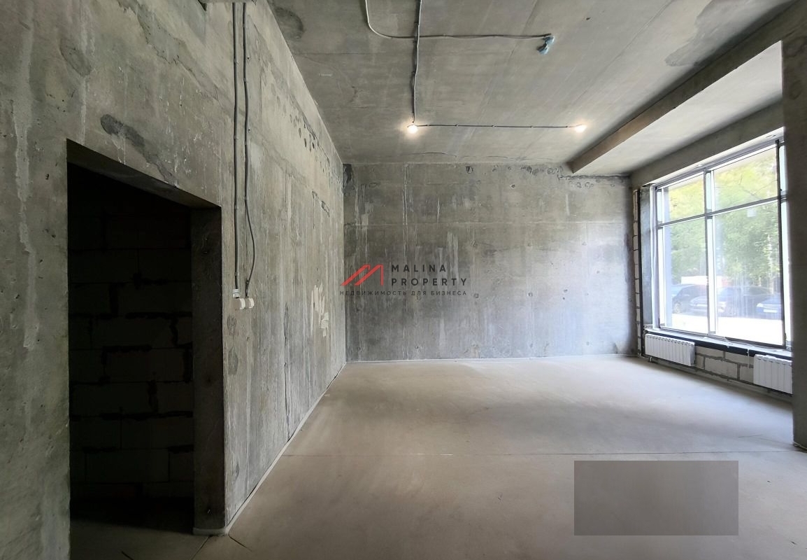 Аренда торгового помещения в новом доме 