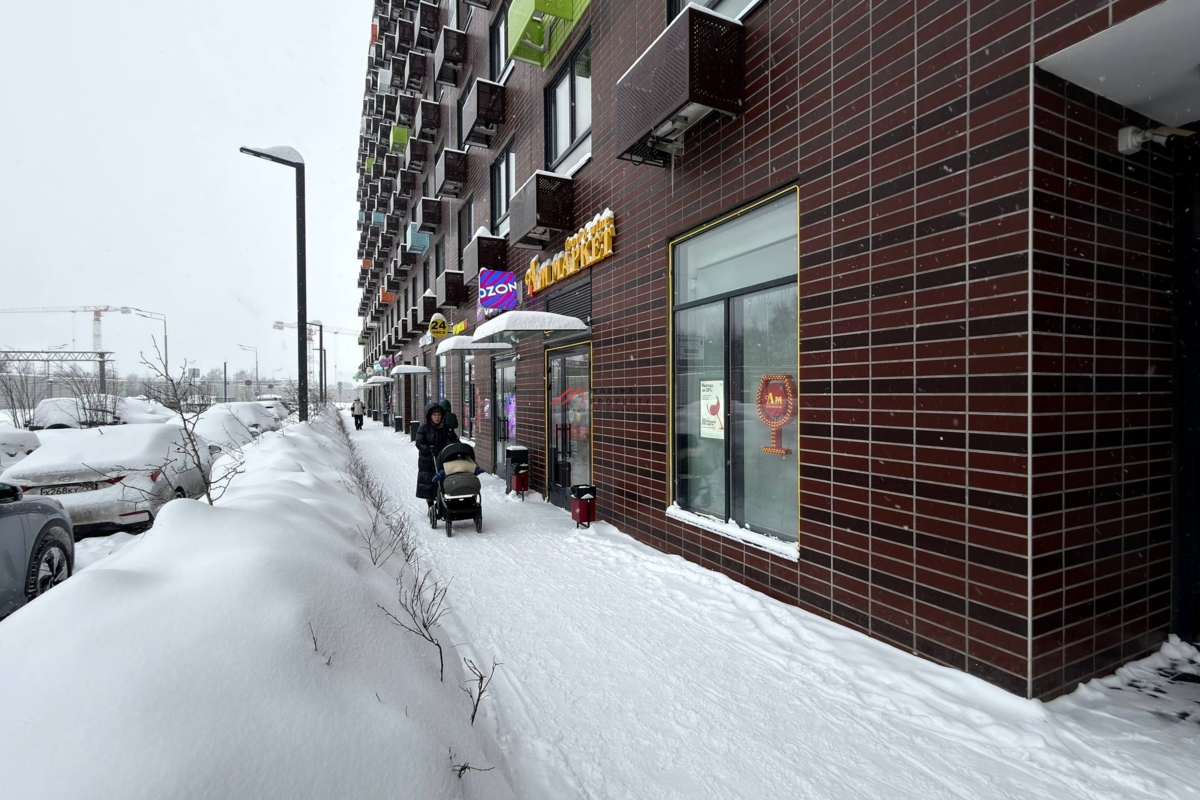 Продажа помещения в ЖК "Бунинские луга" с арендатором