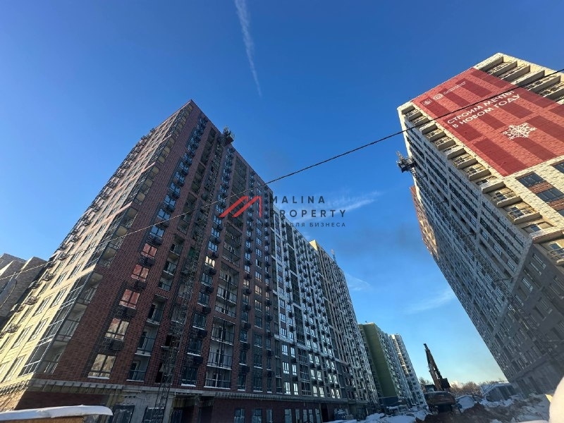 Продажа помещения с арендаторами в ЖК "1-й Ясеневский" 