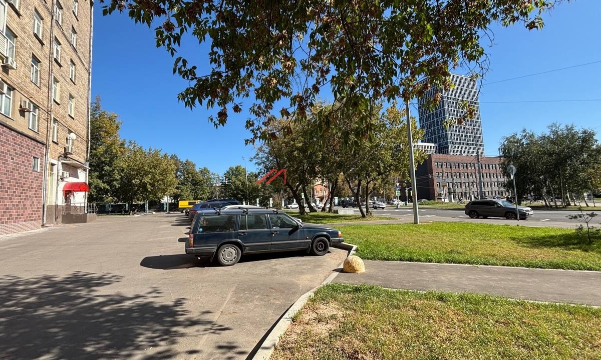 Продажа торгового помещения у метро Дубровка