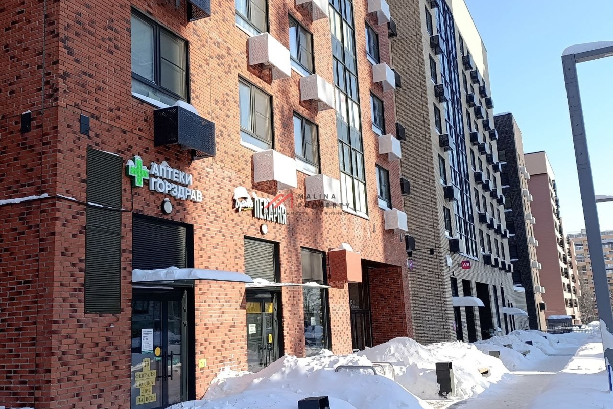 Аренда торгового помещения в новом доме