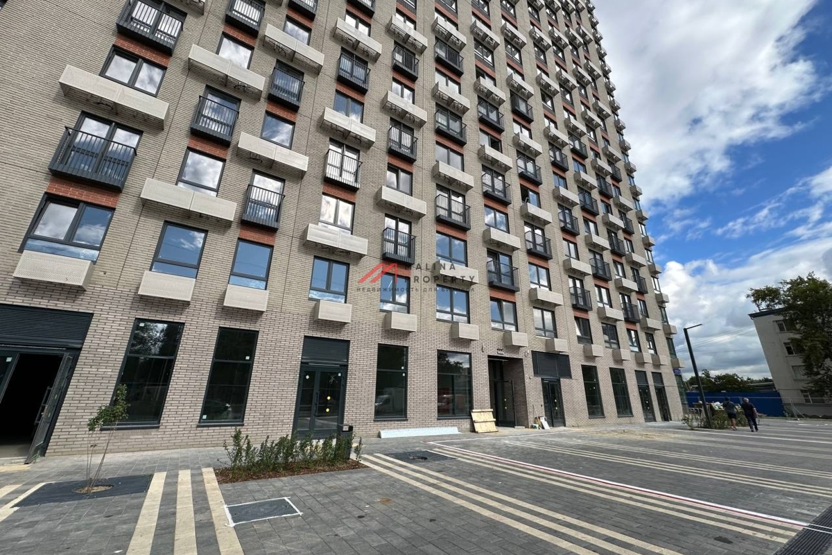 Аренда помещения на 1-й линии в ЖК Руставели