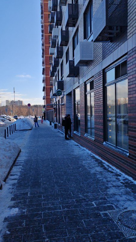 Продажа помещения с арендатором Цветы