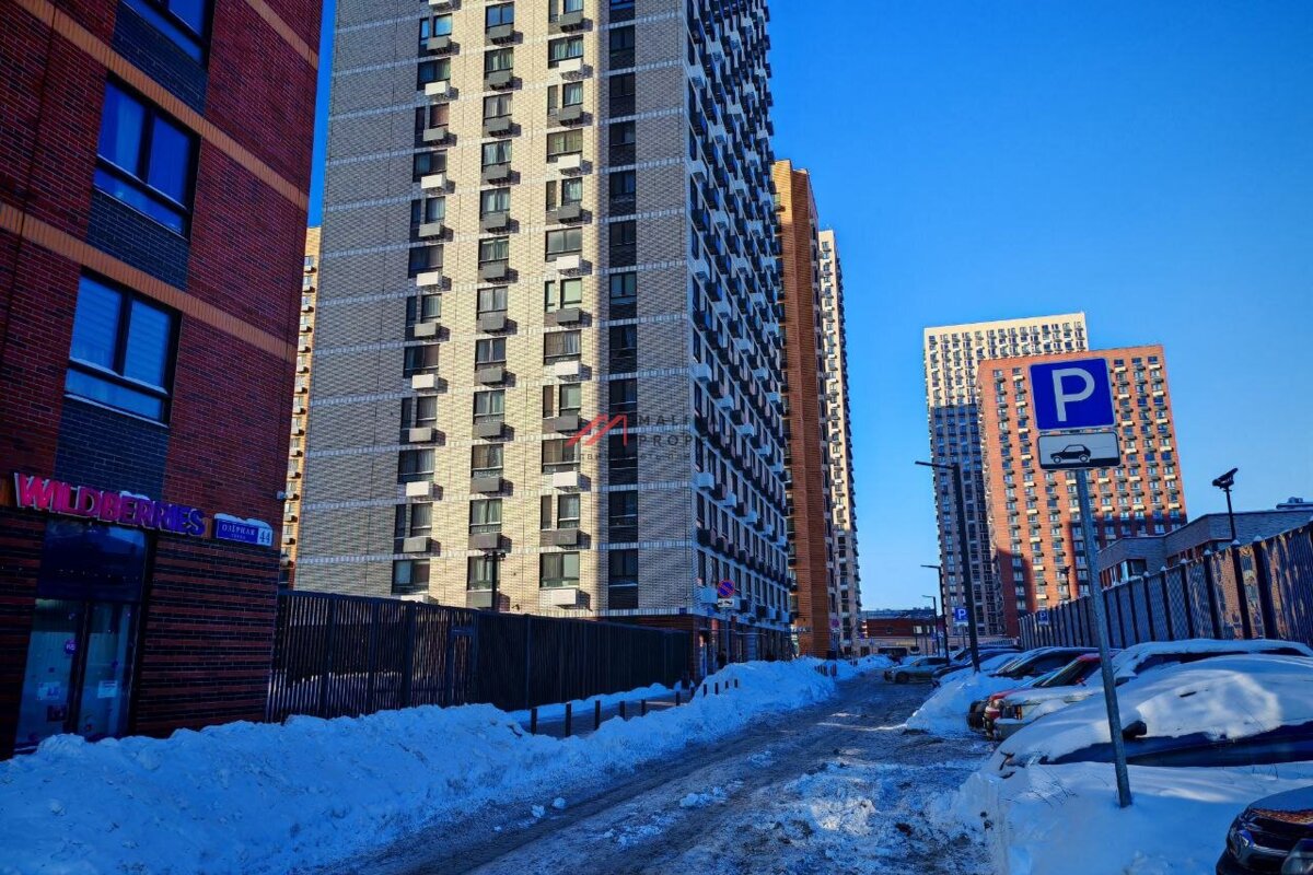 Продажа помещения с арендатором Цветы