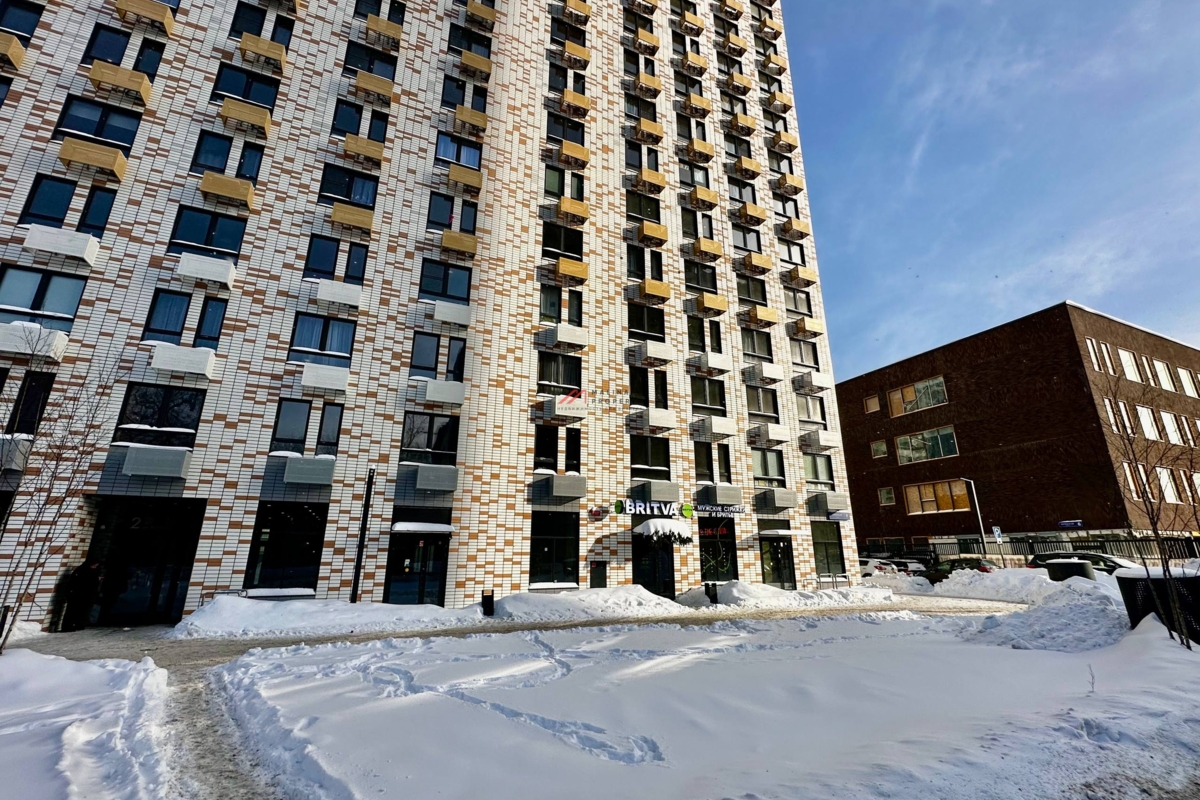 Аренда торгового помещения в ЖК "Кольская 8"