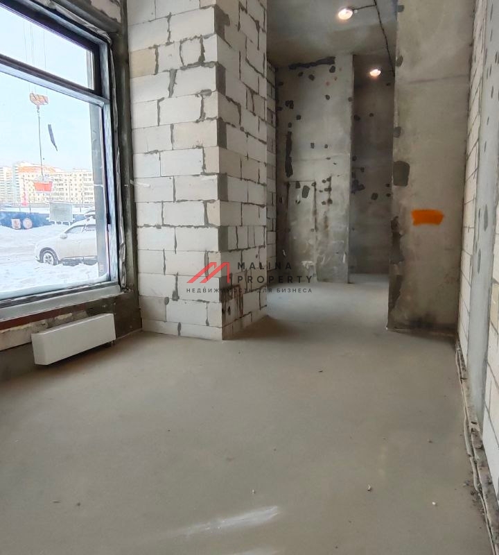 Аренда торгового помещения в новом доме