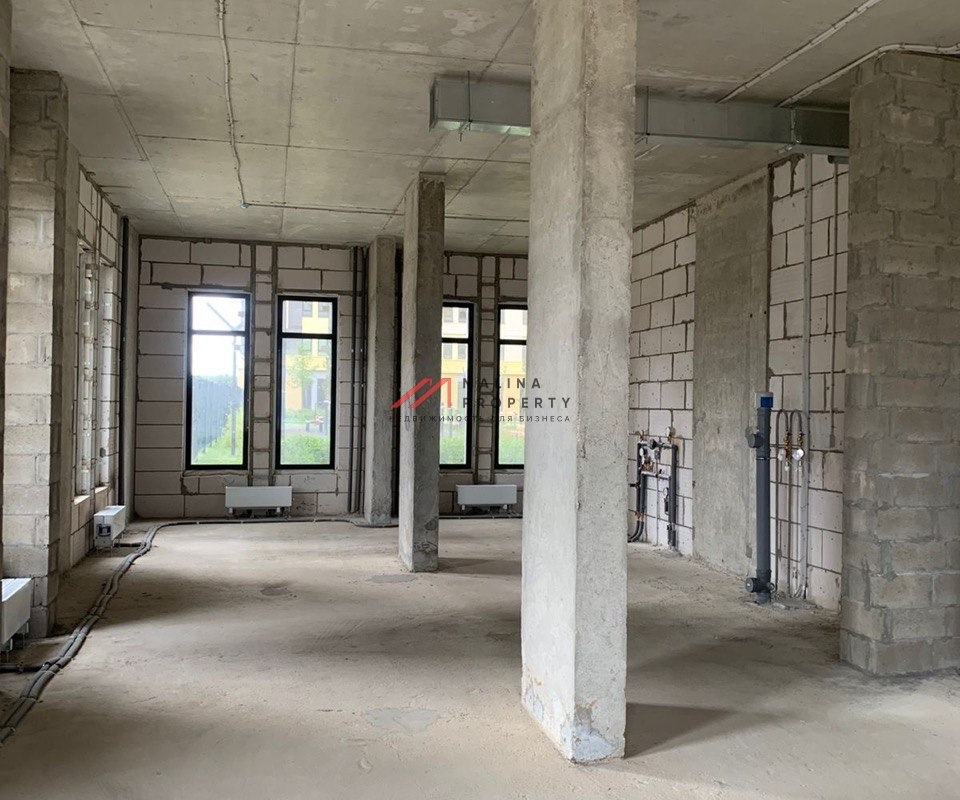 Продажа торгового помещения в ЖК "Горки парк" 