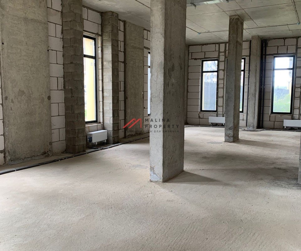 Продажа торгового помещения в ЖК "Горки парк" 