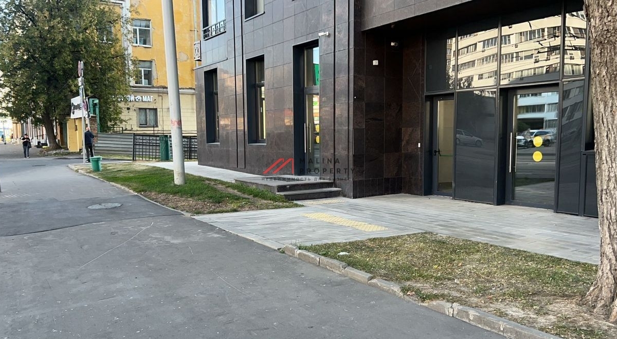 Продажа коммерческого помещения в ЖК "Большая Семерка"