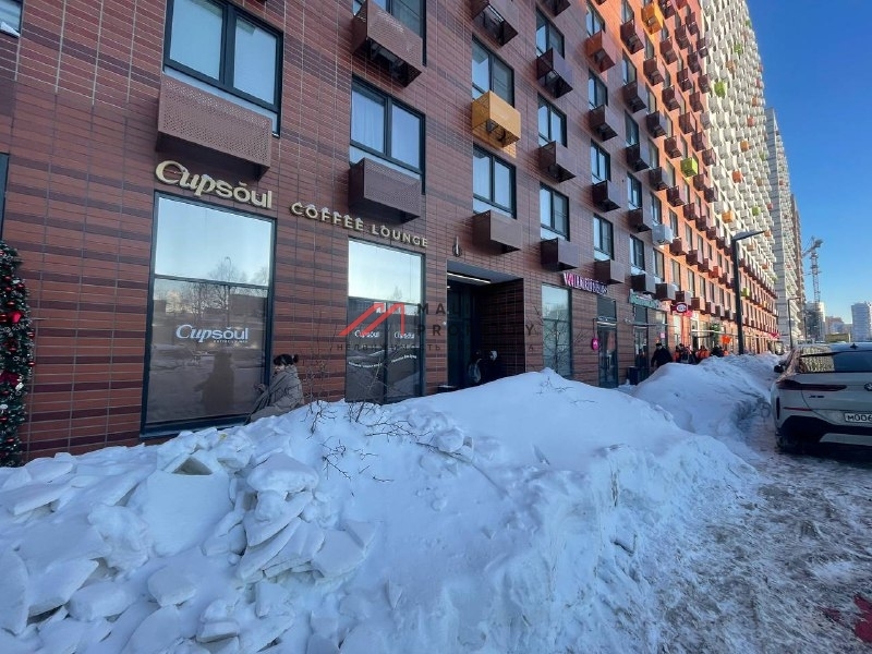 Аренда торгового помещения в ЖК "Бунинские луга" 