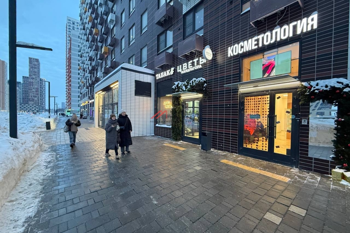 Продажа помещения с арендатором в ЖК "Амурский парк"