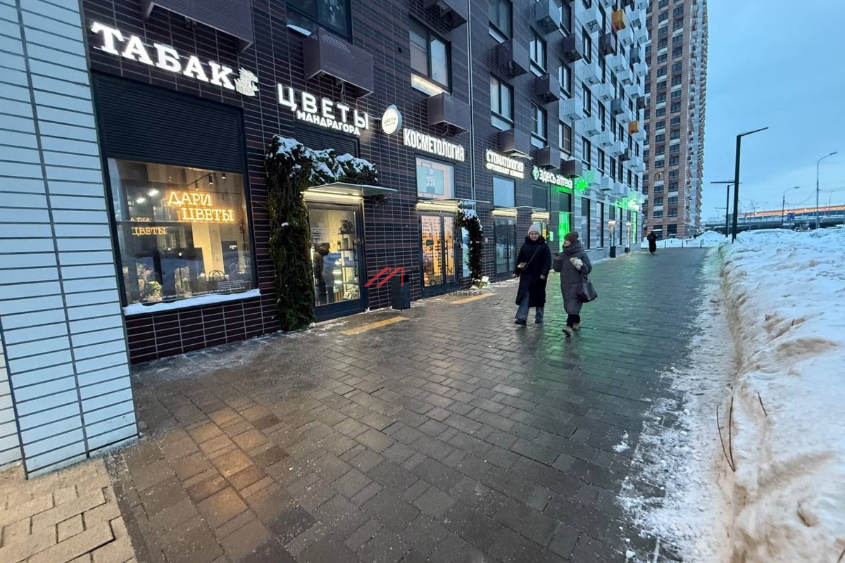 Продажа помещения с арендатором в ЖК "Амурский парк"