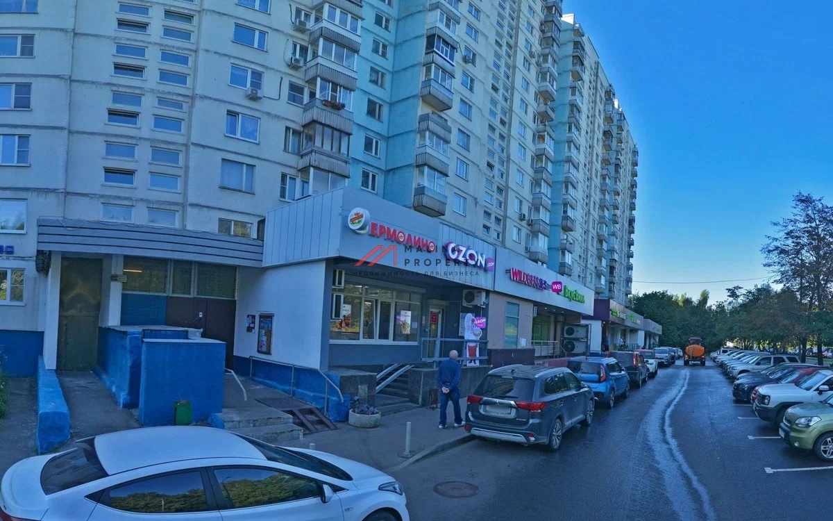 Продажа торгового помещения с арендаторами 