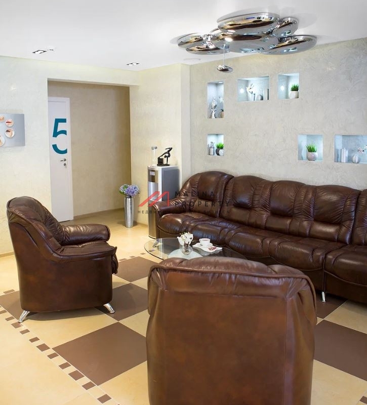 Продажа помещения под медцентр в ЖК "Скай Форт"