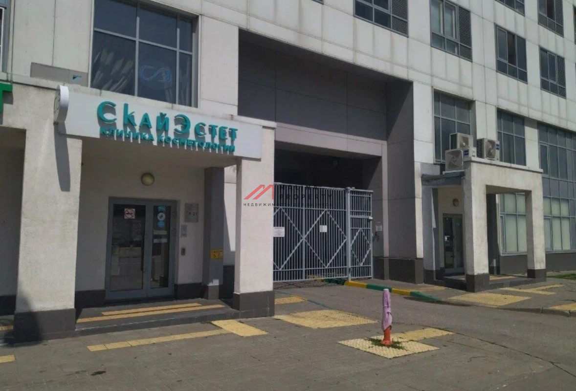 Продажа помещения под медцентр в ЖК "Скай Форт"