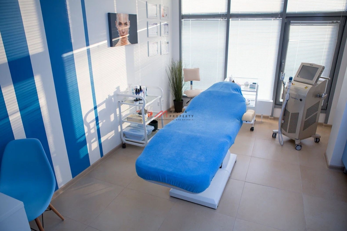 Продажа помещения под медцентр в ЖК "Скай Форт"