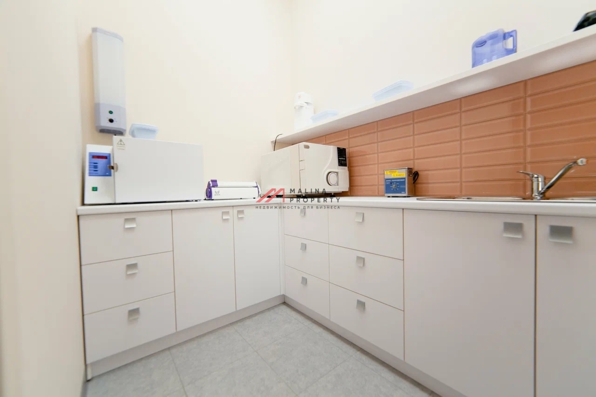 Продажа торгового помещения в новом доме