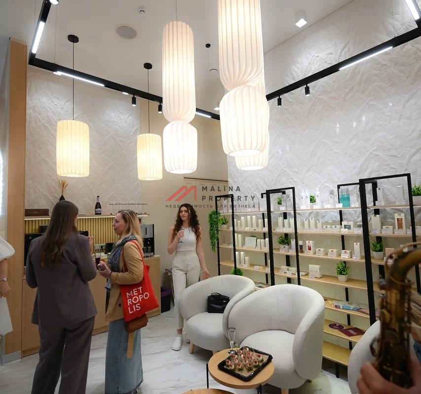 Продажа торгового помещения в новом доме