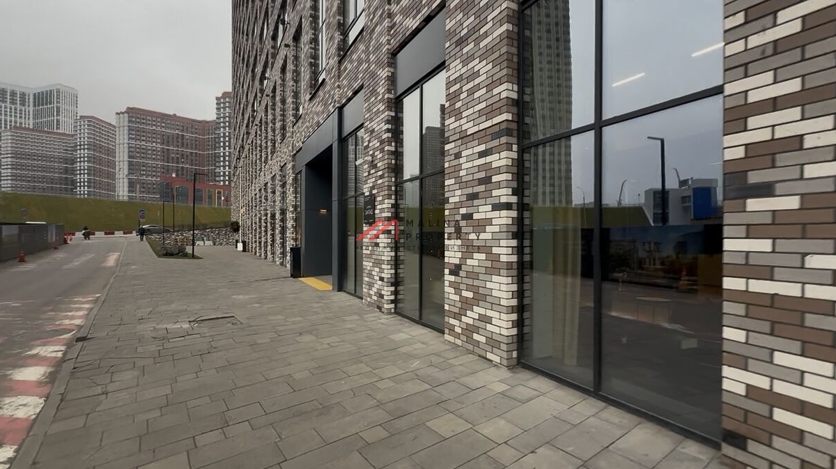 Продажа помещения в ЖК "Левел Причальный"