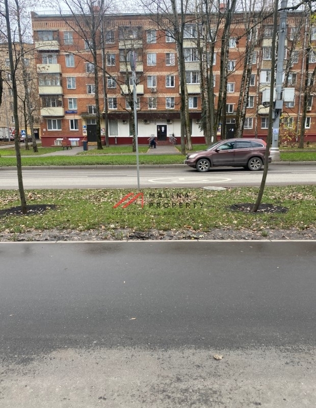 Аренда торгового помещения на Шверника 