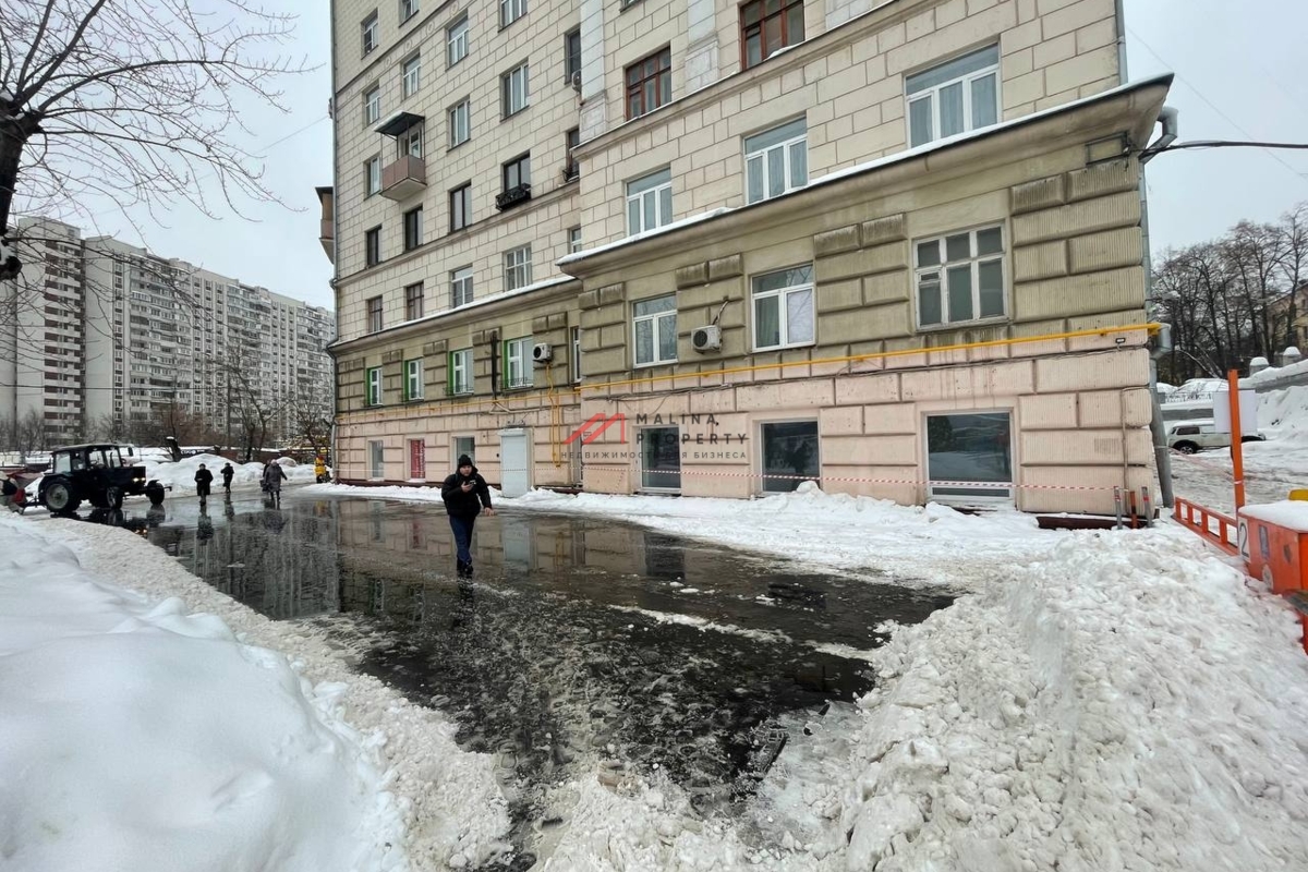 Аренда помещения на выходе из метро Кожуховская