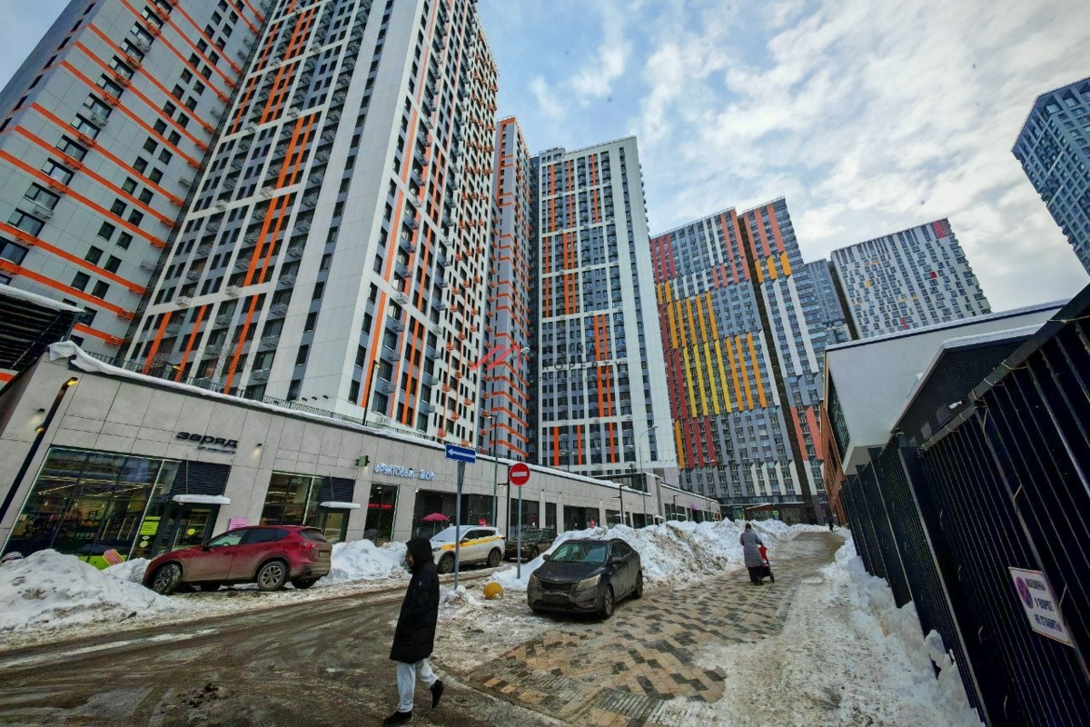 Продажа торгового помещения в ЖК Спутник