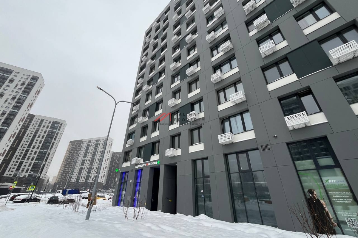 Продажа торгового помещения с салоном красоты в ЖК Облака - 2