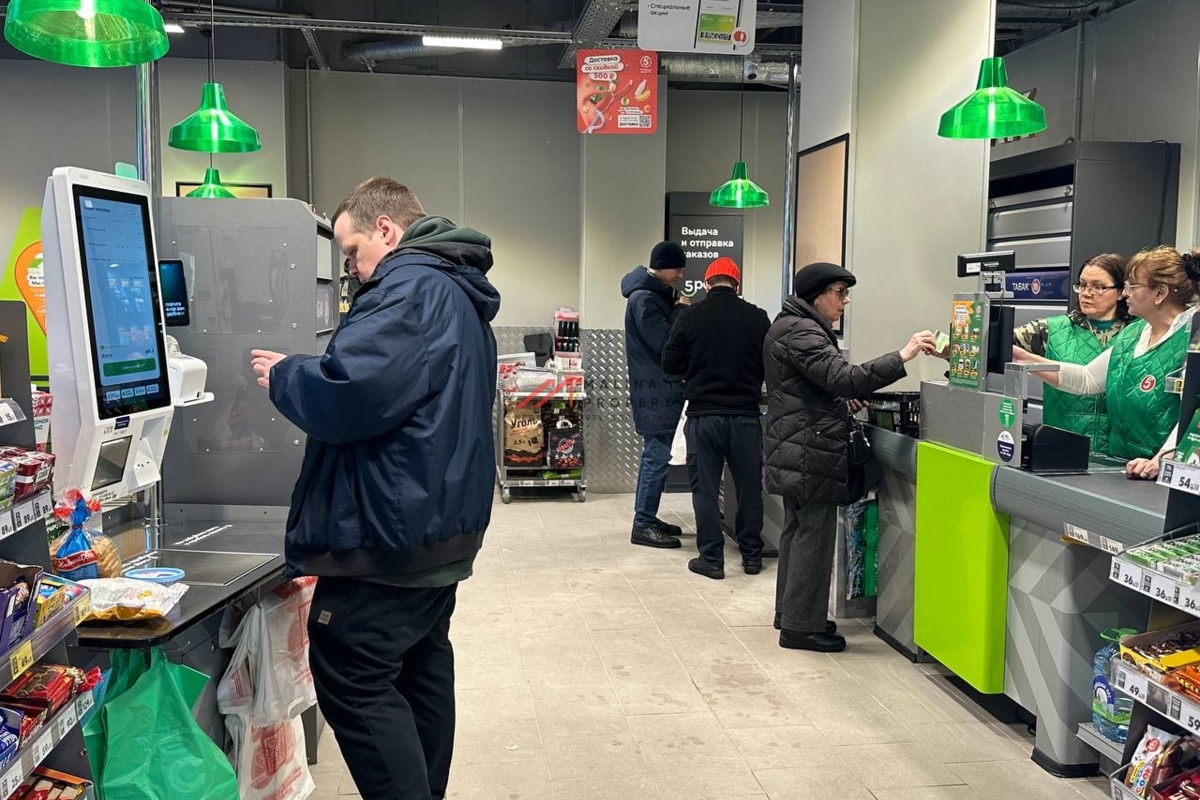 Торговое помещение с супермаркетом Пятёрочка