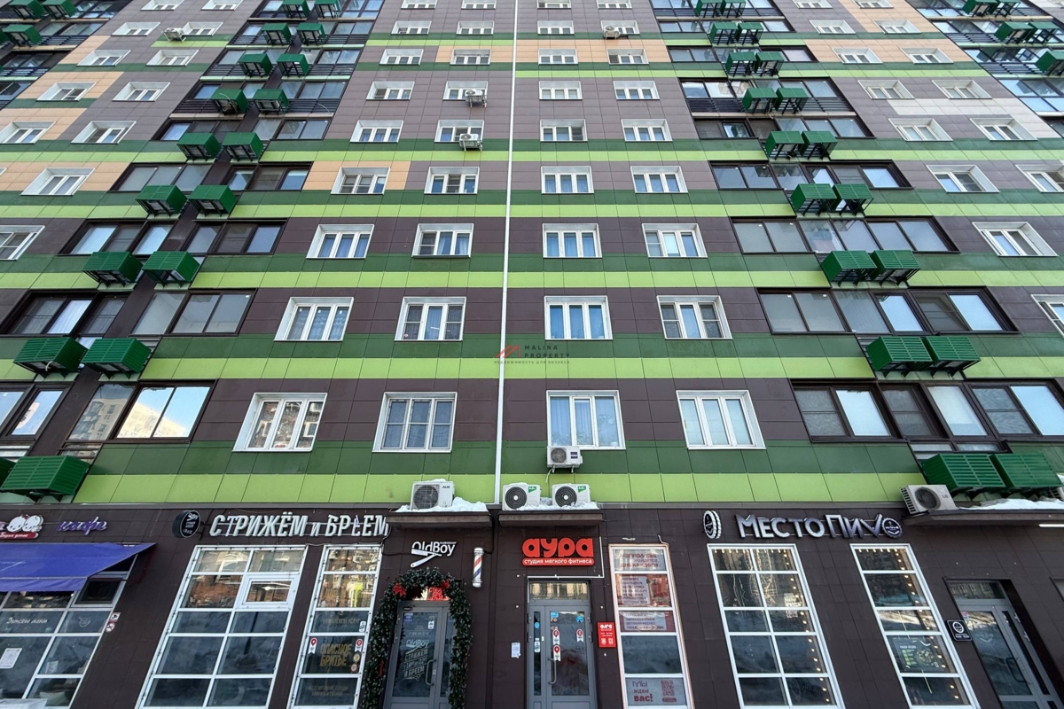 Продажа помещения с арендатором фитнес клуб Aura