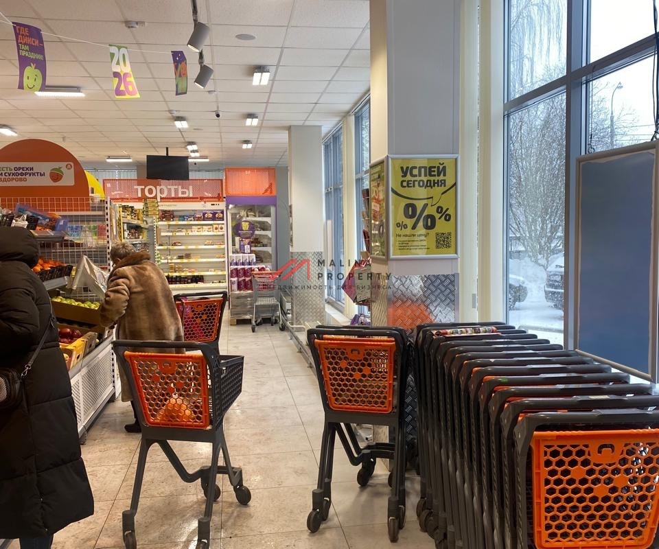 Продажа торгового помещения с супермаркетом Дикси