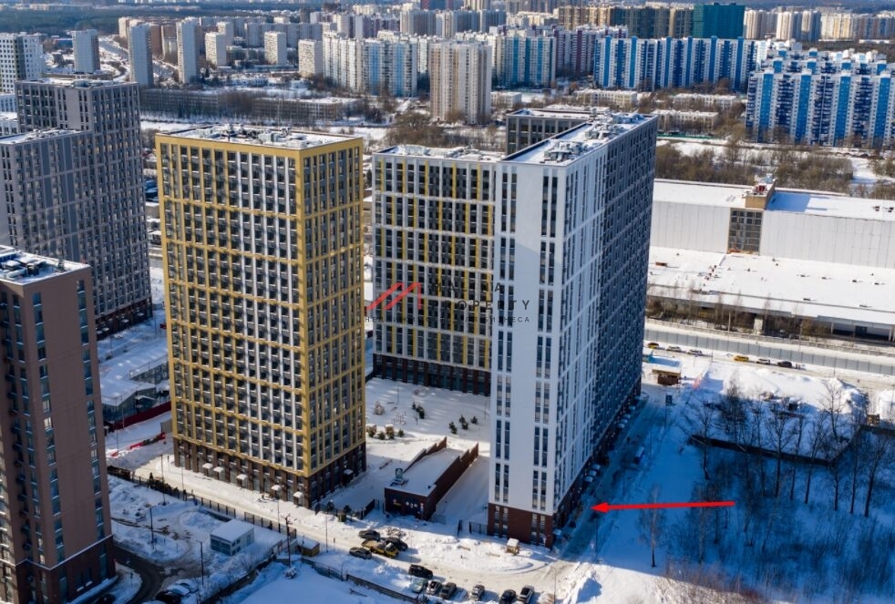 Продажа торгового помещения в ЖК Лучи-2