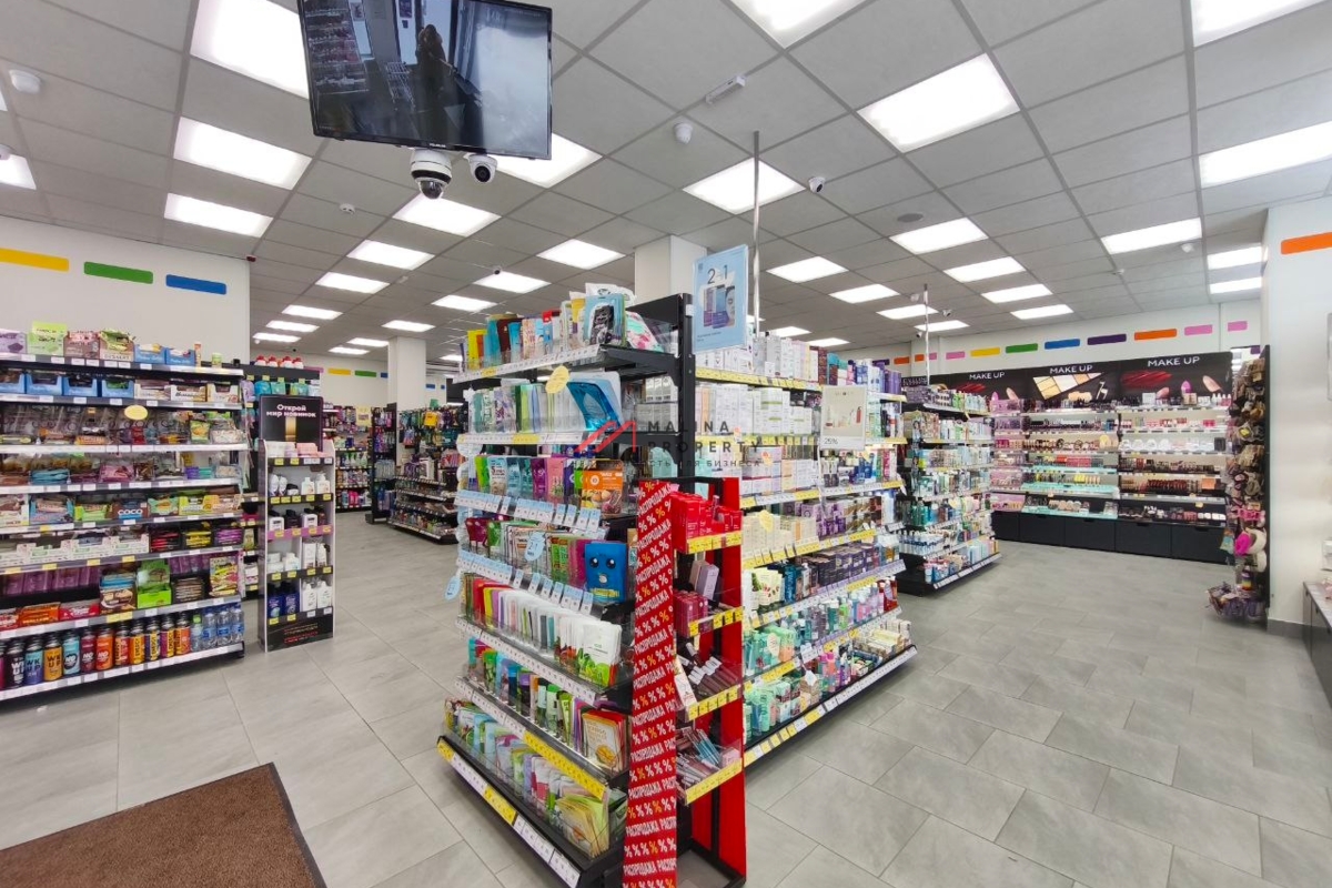 Продажа торгового помещения с арендатором "Улыбка радуги"