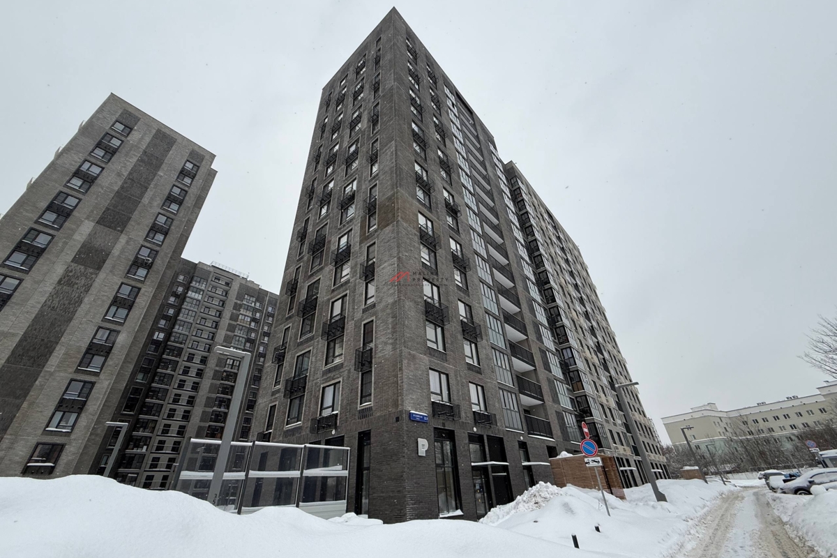 Продажа торгового помещения с арендатором Винлаб 