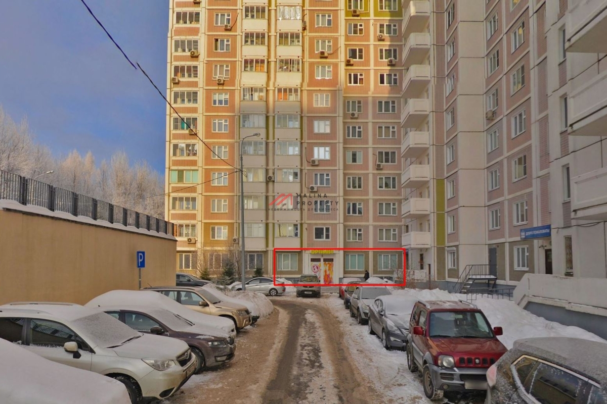 Продажа нежилого помещения в районе м. Пражская