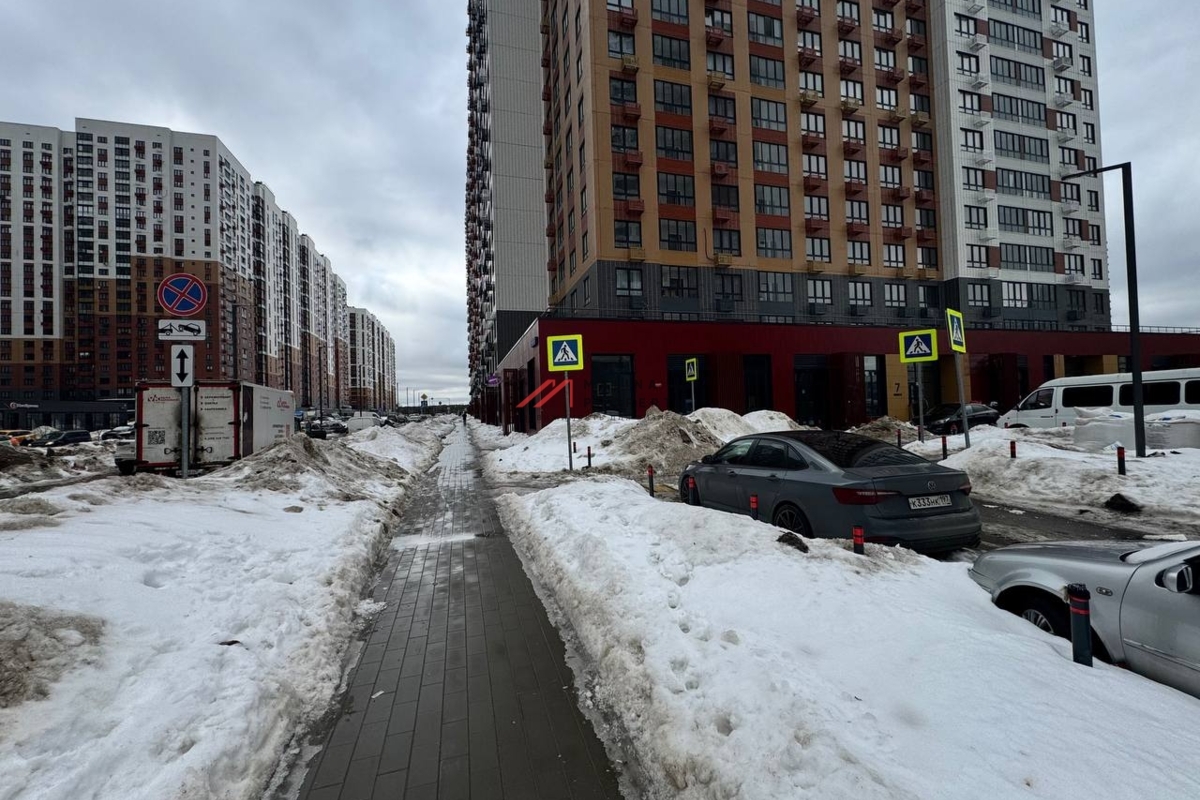 Продажа помещения с арендатором Самокат в ЖК "Южная Битца"