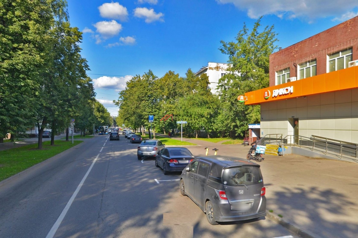 Продажа торгового помещения с арендаторами в Москве 