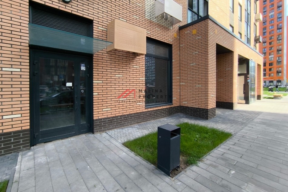 Аренда помещения в новом доме на Амурской