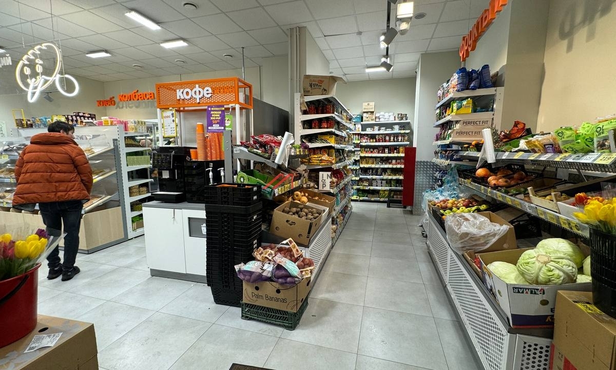 Продажа помещения с арендатором  Дикси Go