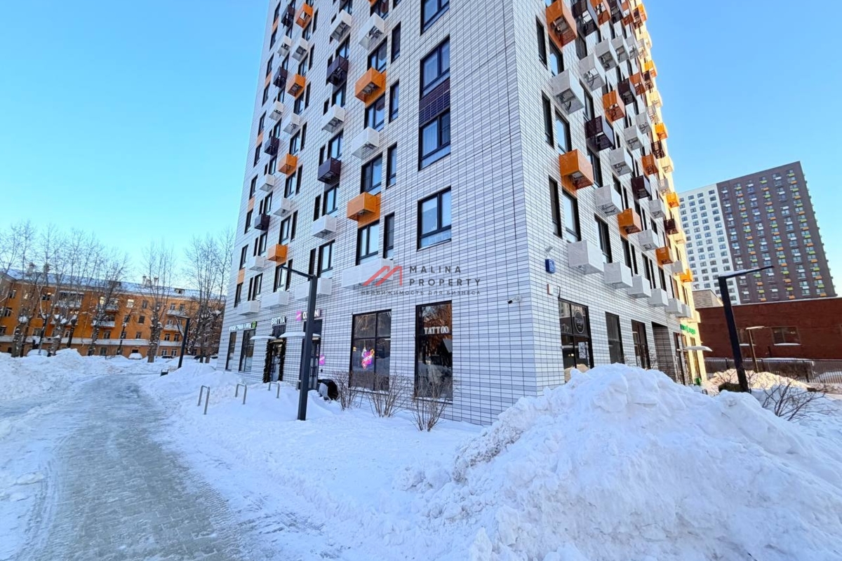 Продажа торгового помещения в ЖК "Волжский парк"