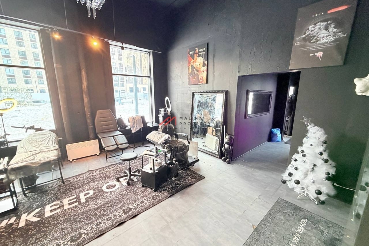 Продажа торгового помещения в ЖК "Волжский парк"