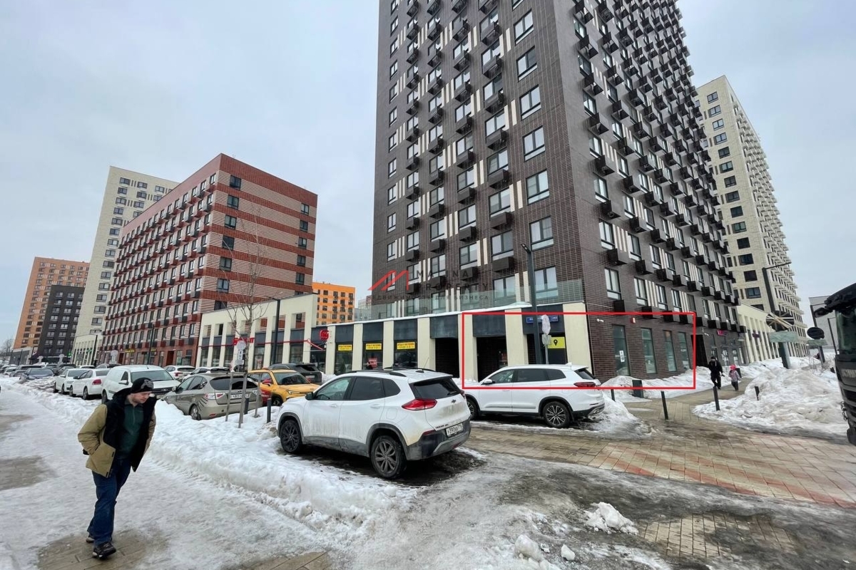 Аренда углового помещения в ЖК "Никольские Луга"