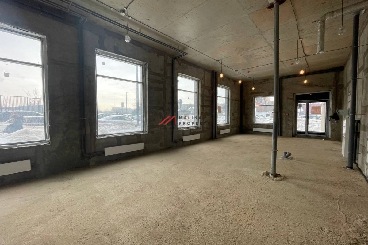 Аренда углового помещения в ЖК "Никольские Луга"