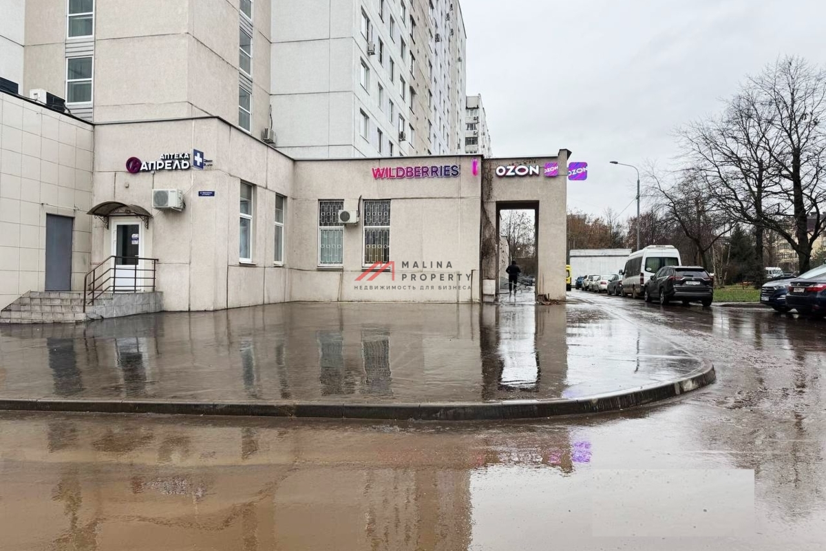 Продажа торгового помещения с арендаторами 