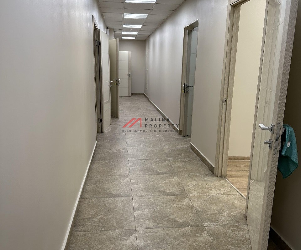 Продажа нежилого помещения с арендаторами в районе м. Кунцевская