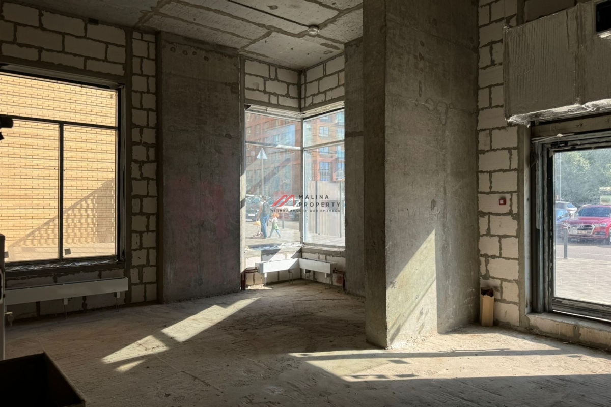 Продажа торгового помещения в жилом комплексе "Матвеевский парк"