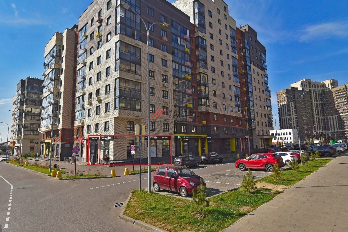 Аренда торгового помещения в ЖК "Большое Путилково" 