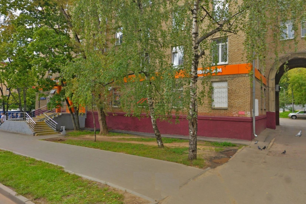 Продажа помещения с супермаркетом Дикси 