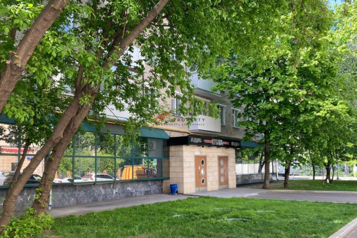 Аренда торгового помещения рядом с метро Октябрьская