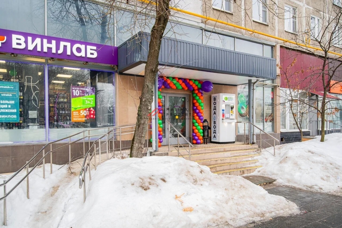Продажа помещения на выходе из метро Юго-Восточная