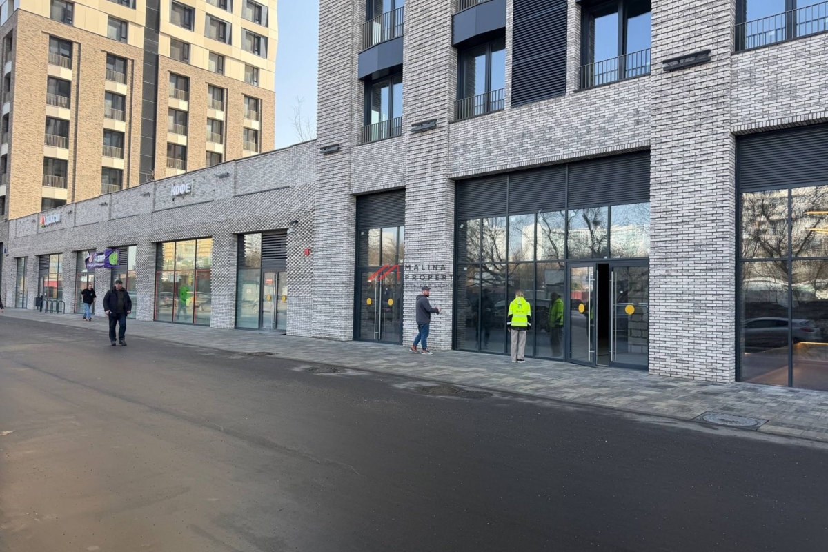 Аренда помещения в ЖК бизнес класса на 1-й линии.